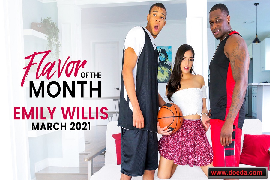 Dengiz boyida yalangoch juftliklar fotosurati