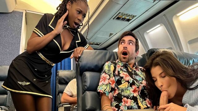Uçakta Seks Yapan Yolculara Jet Desteğinde Bulunan Hostes