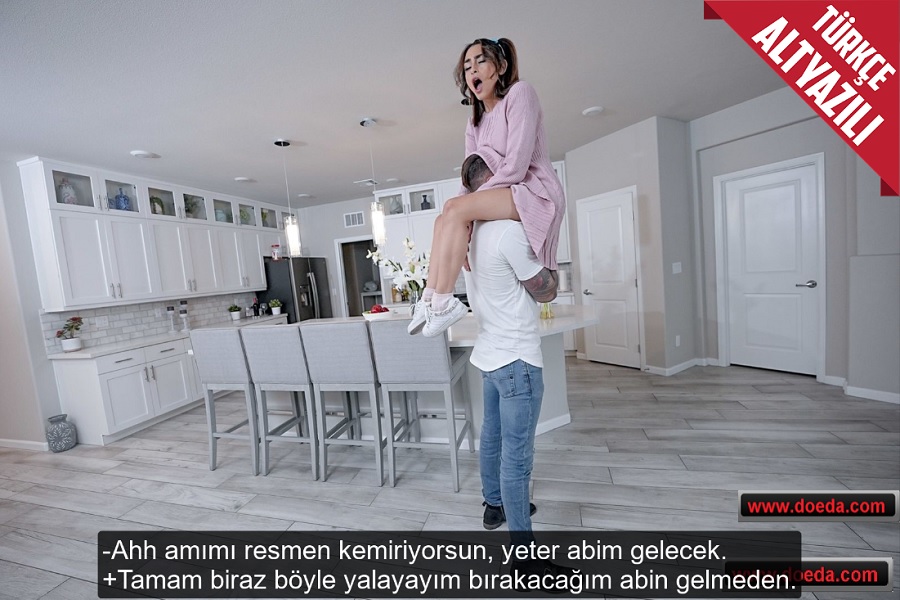 Radmila Schegoleva erotik video