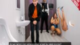 Kadınlar Tuvaletindeki Deliğe Sikini Sokup Vahşice Sokan Velet