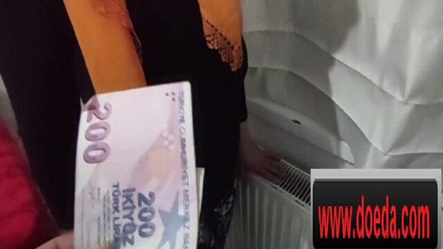 Annesinin Evini Temizleyen Türbanlı Türk Temizlikçiyi Parayla Sikti