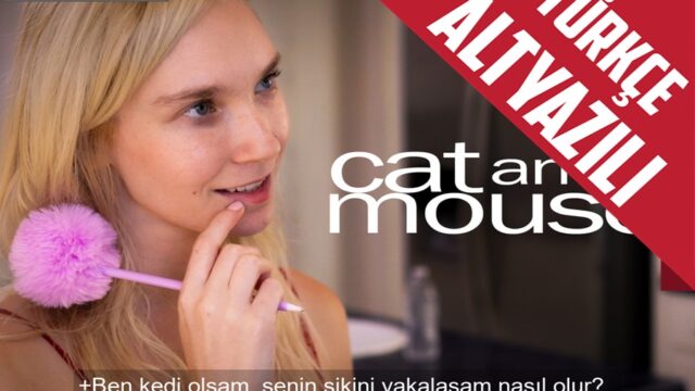 Garip Düşleri Olan Güzel Ama Aptal Üvey Kızına Edepsiz Şeyler Yaşattı