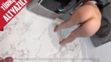 Evde Babası Yokken Üvey Annesini Azdırmak İçin Her Şeyi Yaptı Sonunda İçinde Boşaldı