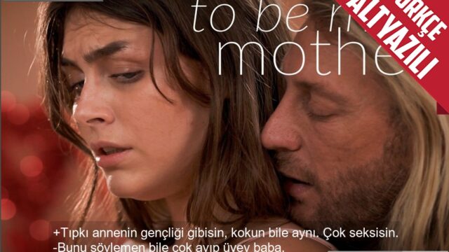Karizmatik Üvey Babası Ona Annesinin Gençliği Gibisin Deyince Amı Gıdıklandı